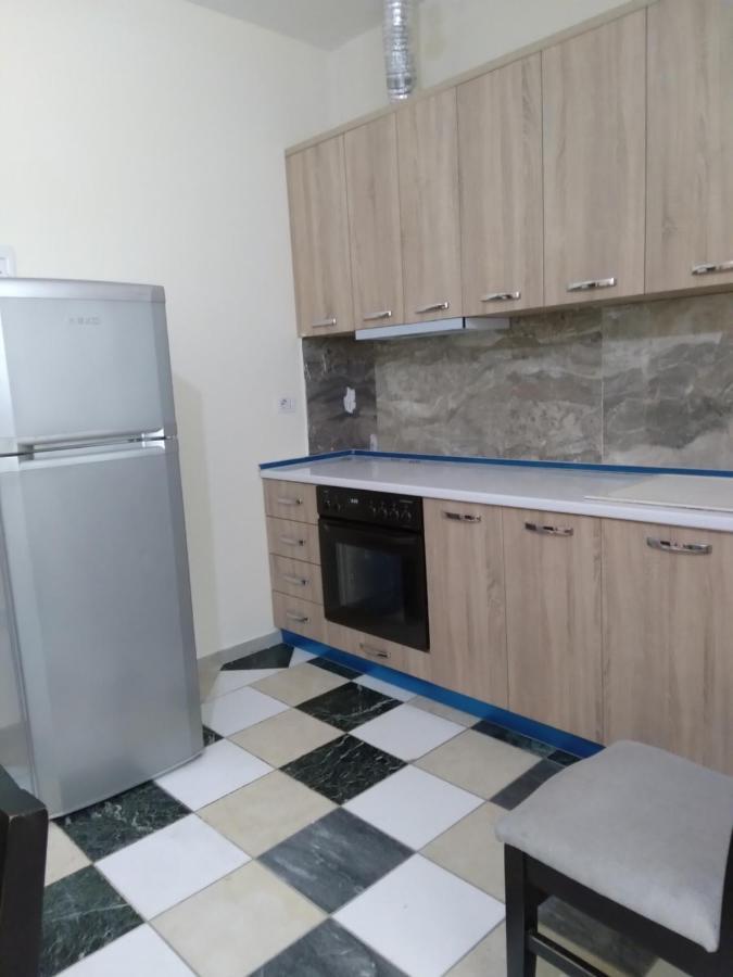 Bajovah Apartments & Restaurant Тирана Екстериор снимка