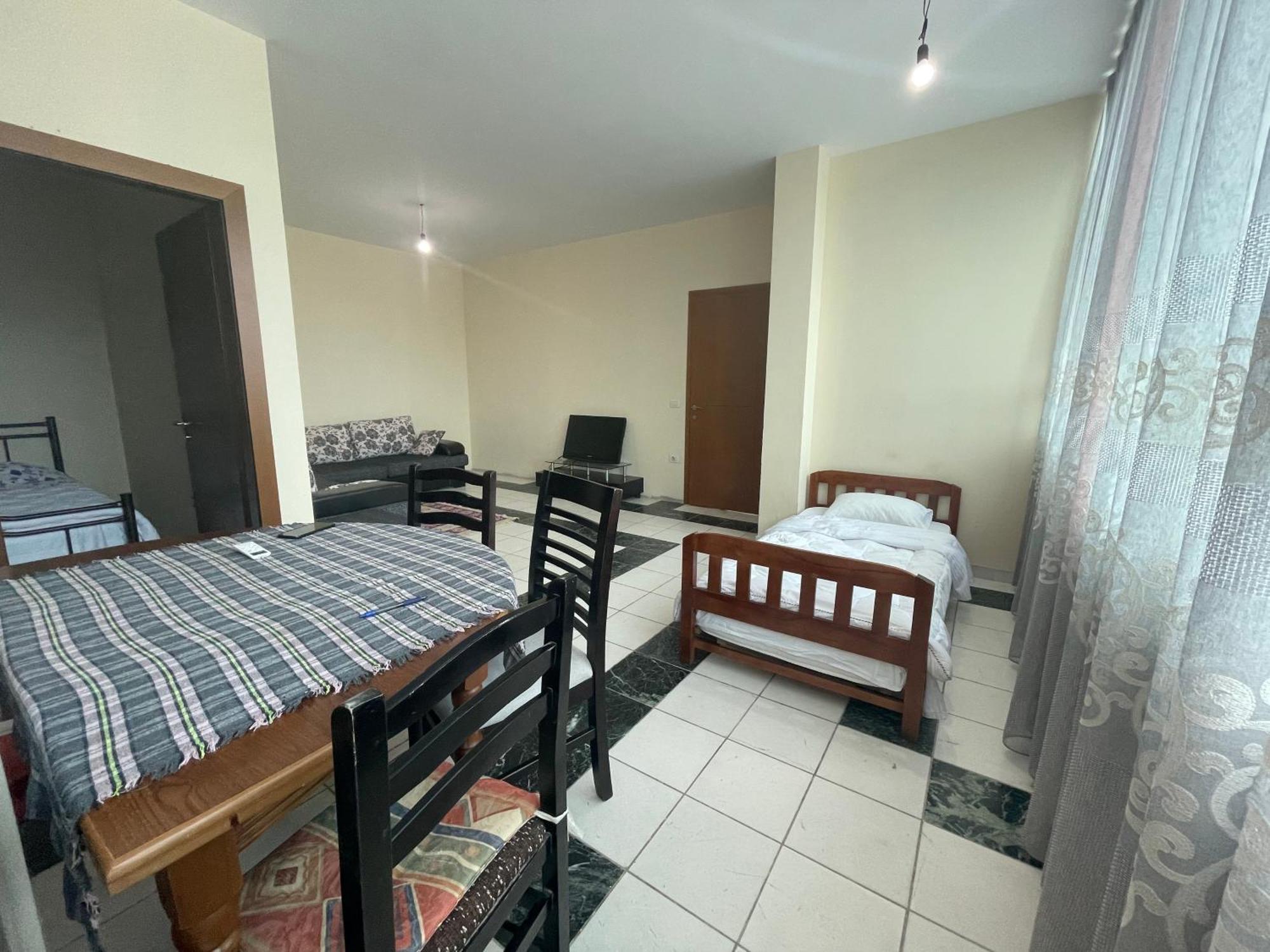 Bajovah Apartments & Restaurant Тирана Екстериор снимка