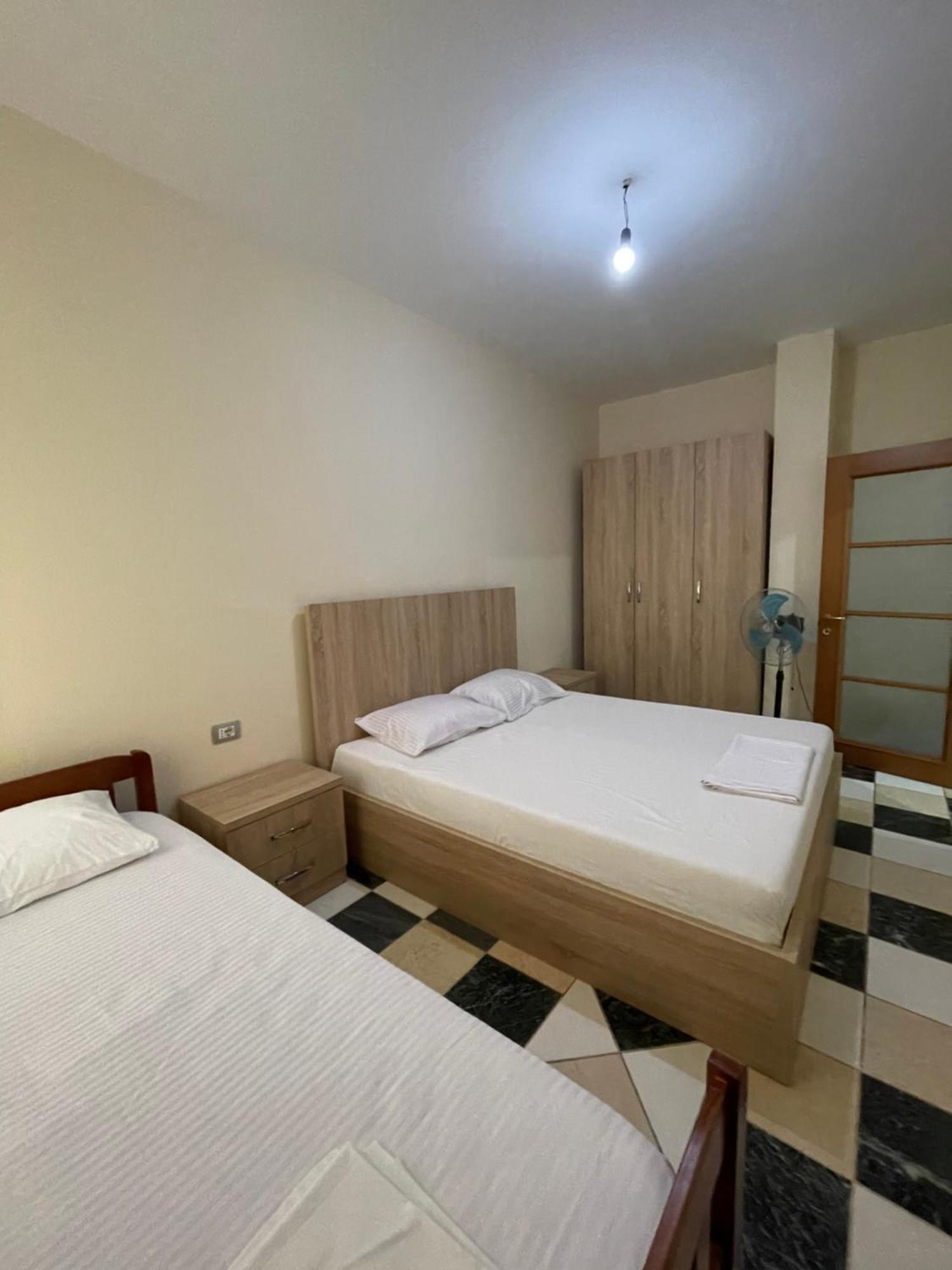 Bajovah Apartments & Restaurant Тирана Екстериор снимка