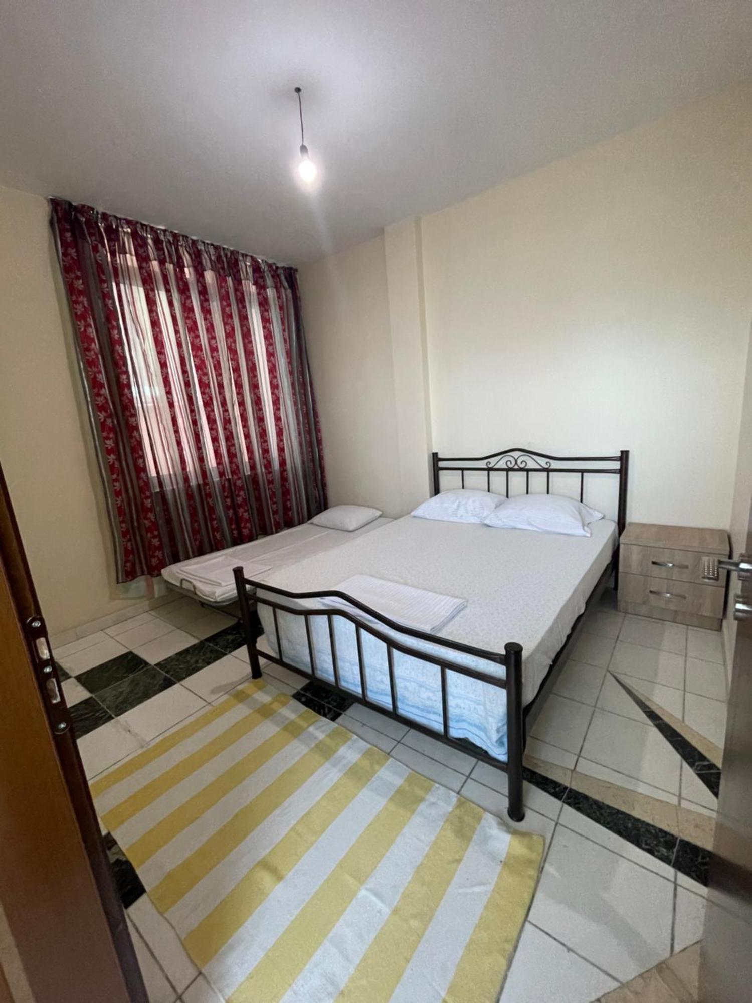 Bajovah Apartments & Restaurant Тирана Екстериор снимка
